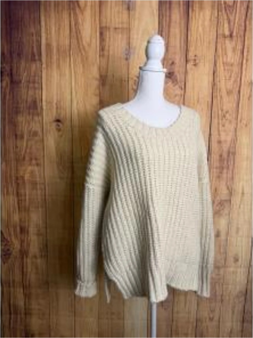 American Eagle oversized cream knit sweater